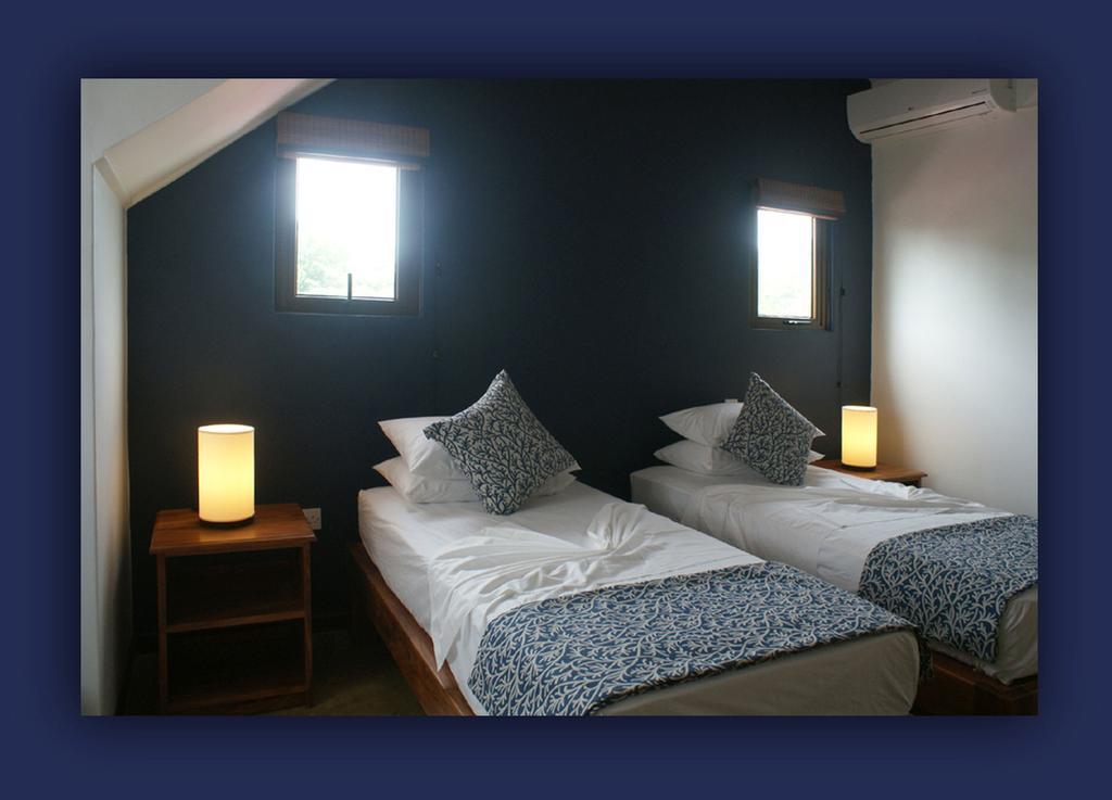 L'Hirondelle Self Catering Guest House Anse Volbert Village  Room photo