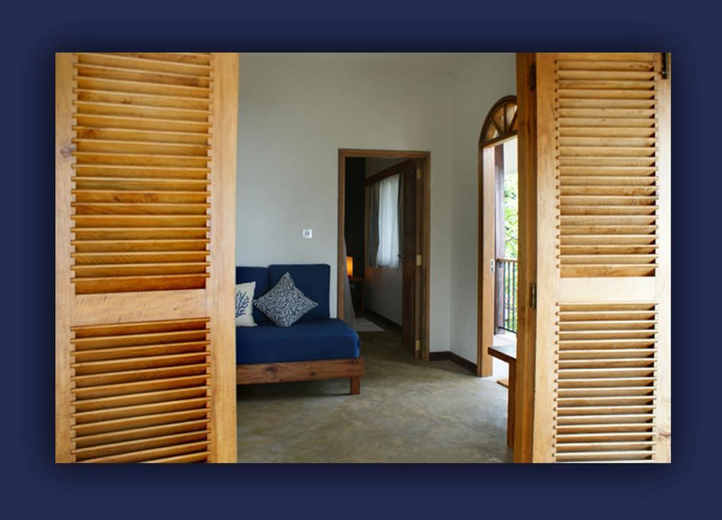 L'Hirondelle Self Catering Guest House Anse Volbert Village  Room photo
